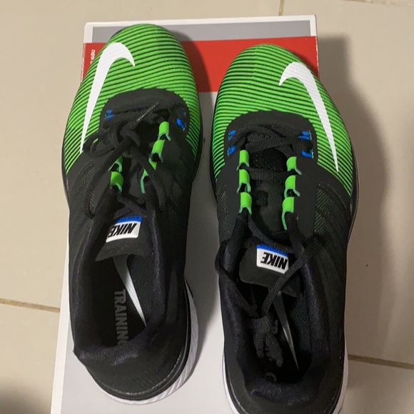 Brand new sneaker - Picture 2 of 4